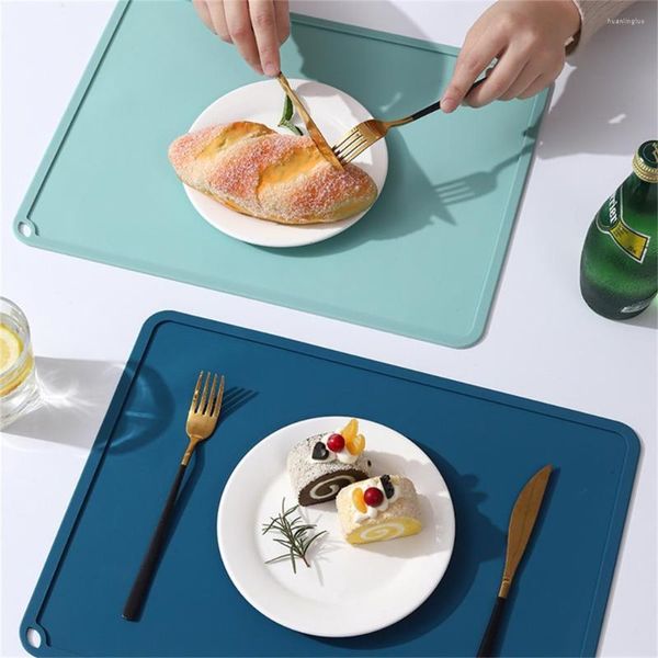 Tapetes de mesa para estudantes com furo para pendurar antiescaldante isolamento térmico de longa duração tapete de silicone de grau alimentício grande para banquetes