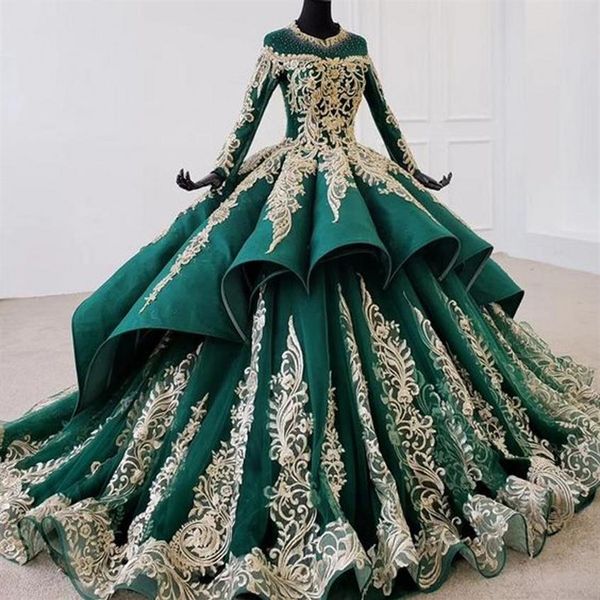 Luxury Dubai Quinceanera Abiti verde scuro Sheer Collo alto Maniche lunghe Appliques in pizzo dorato Ball Gown Prom Dress Robe De Soiree260M