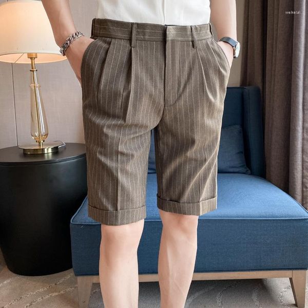 Pantaloncini da uomo bianchi neri a righe estate casual elastico in vita non stiratura pantaloni al ginocchio a cinque punti fantastici pantaloni da uomo per ragazzi