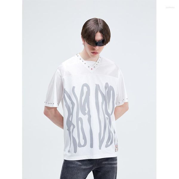 Camisetas masculinas Diamond Stud Graffiti Logo Jersey Mesh Street Niche T-shirt Camisa oversized Primavera e verão MEN Tops Tees R69