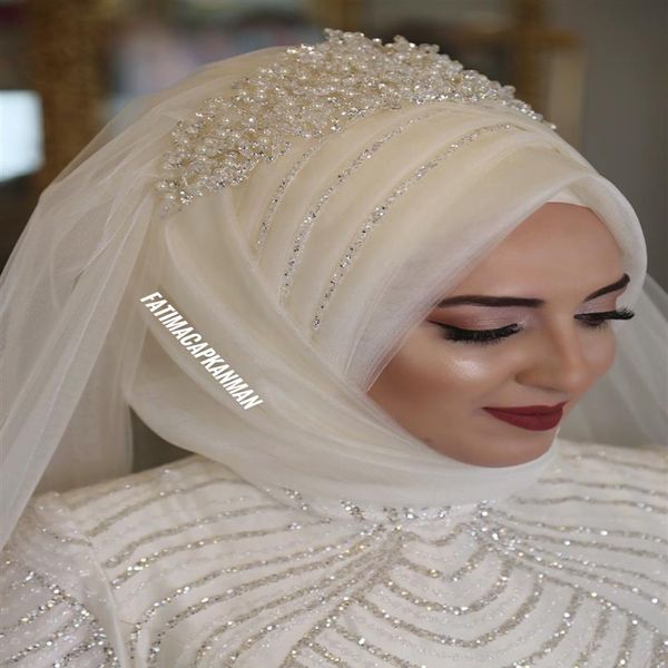 Veli da sposa musulmani avorio 2018 Perle di perline Tulle Hijab da sposa per le spose dell'Arabia Saudita Veli da sposa su misura lunghezza gomito308q