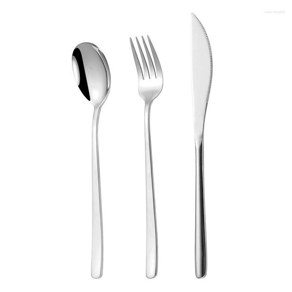 Set di stoviglie 24 pezzi Set di posate Coltello in acciaio Forchetta Cucchiaio Portogallo Portatile con custodia in legno dorato Tavolo da pranzo di lusso Utensili per merci