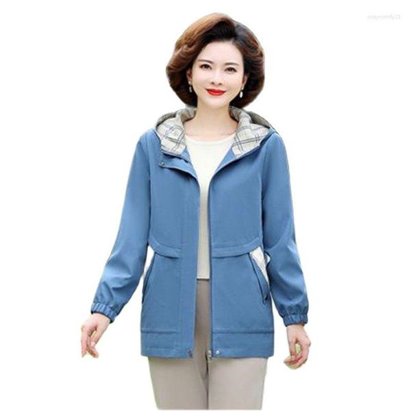 Giacche da donna Autunno Moda Mamma Cappotto corto casual Donna di mezza età Sottile con cappuccio Cerniera sottile Cuciture allentate Indumento femminile Marea