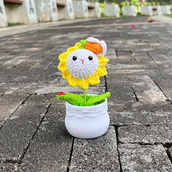 Flores decorativas de crochê desenhos animados vasos de plantas artificiais cenoura/girassol bonsai tricotado à mão presente para menina/menino mesa em casa/área de trabalho do escritório