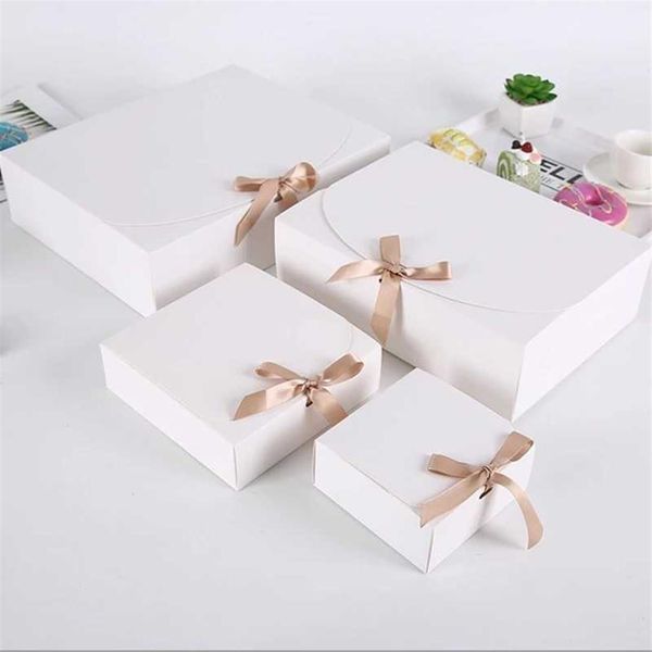 Scatola regalo in carta kraft bianca Scatola portaoggetti fatta a mano con biscotti al cioccolato e caramelle Forniture per feste Deposito abbigliamento per compleanno Y0606248D