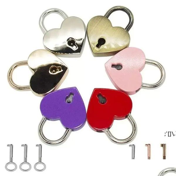 Fechaduras de porta 7 cores Cadeados em formato de coração Ferragens vintage Mini Archaize Chaves Fechadura com chave Bolsa de mão de viagem Cadeado 30X39Mm D Dhwgx