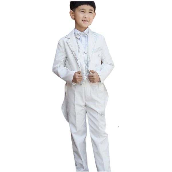 Abiti Elegante Moda Bambini Bianco Tuxedo Set Costume Compleanno Casual Marca Formale Ragazzo Blazer da sposa 5 PZ 230726