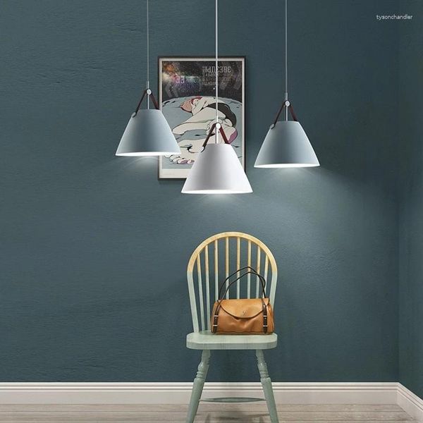 Pendelleuchten Moderne minimalistische Eisenkunstlampe für Esstisch Wohnzimmer Küchenarmaturen Kaffeebar Hängende LED-Innenbeleuchtung