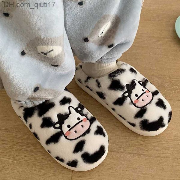 Pantofole 2023 Milk Cow Fluffy Fur Slider Scarpe invernali da donna calde Chiuso Plush Lover Family Slider Kaii Cute Animal Frog Slider Z230727