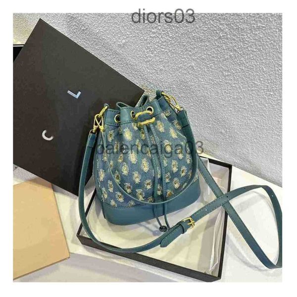 Designer Channel Bag Borse Beach Crossbody The Tote Borsa a tracolla Luxurys Fashion Brands Uomo Donna Nylon Leather Messenger Makeup Green Cc Bucket Bag