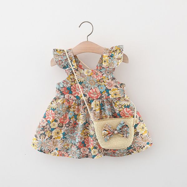 Vestidos de menina verão vestido de bebê jardim vintage flor manga voadora com bolsa de palha 230726