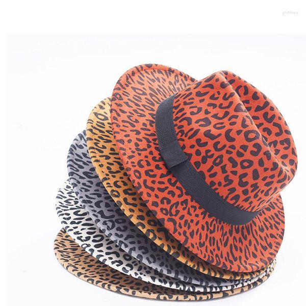 Berretti stile britannico donna uomo modello leopardo cappello jazz tesa piatta feltro di lana artificiale cappelli fedora con nastro nero cappello da cowboy trilby