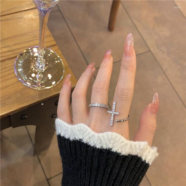 Cluster Ringe Kreuz Fingerring Cz Weißgold gefüllt Party Hochzeit Band für Frauen Braut Charme Geburtstag Schmuck Geschenk