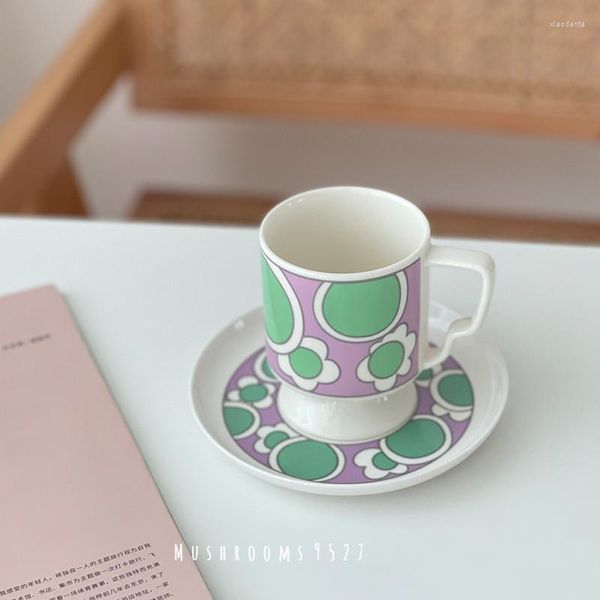 Tazze Coreano Vintage Tazza da caffè alta Fiore Graffiti Farfalla Maniglia per orecchio Coppia in ceramica creativa Colazione al latte