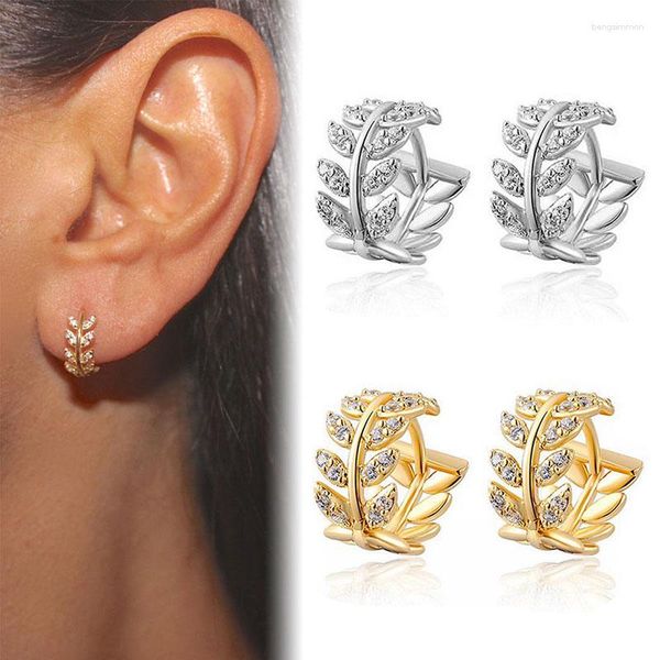 Brincos de argola elegante retrô em forma de folha cristal zircão dourado/branco brilhante huggie charmoso brinco feminino piercing jóias presentes