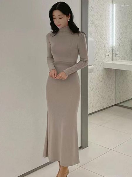 Vestidos Casuais Korobov Outono Inverno Vestido Elegante Temperamento Meia Gola Alta Cor Sólida Para Mulheres Malha Fina Nádega Rabo de Peixe Feminino