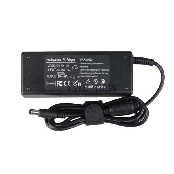 Caricabatterie per Toshiba Satellite A100-049 F20 F30 Caricabatteria per laptop Adattatore CA 15V 6A 90W 6.3 * 3.0mm Adattatore per unità di alimentazione della batteria di rete x0729