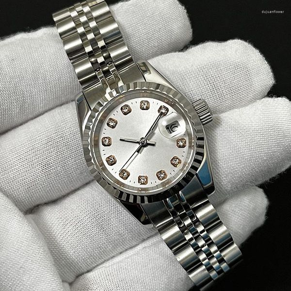 Armbanduhren Modische Automatikuhr für Frauen NH05 Uhrwerk 26mm Gehäuse Saphirglas Sauberes Zifferblatt mit Diamanten Wasserdichtes Kleid