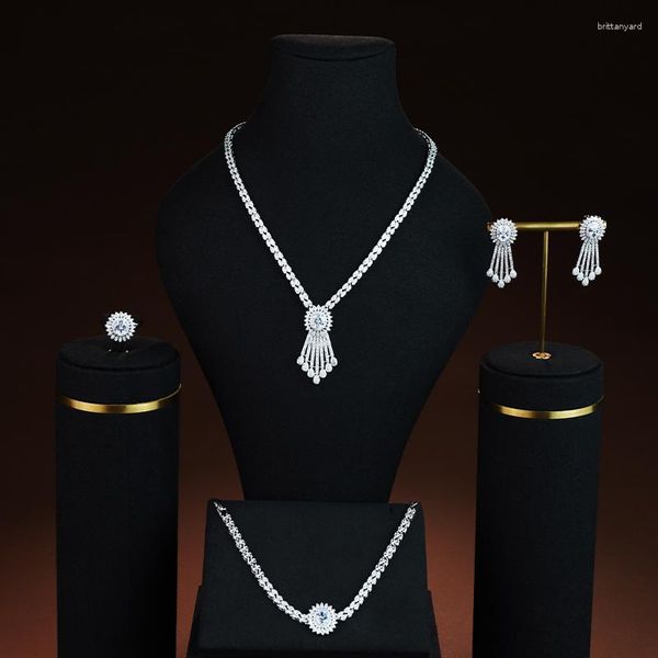 Collana Orecchini Set E Orecchini Accessori da sposa In Europa America Gioielli di fascia alta per le donne Matrimonio