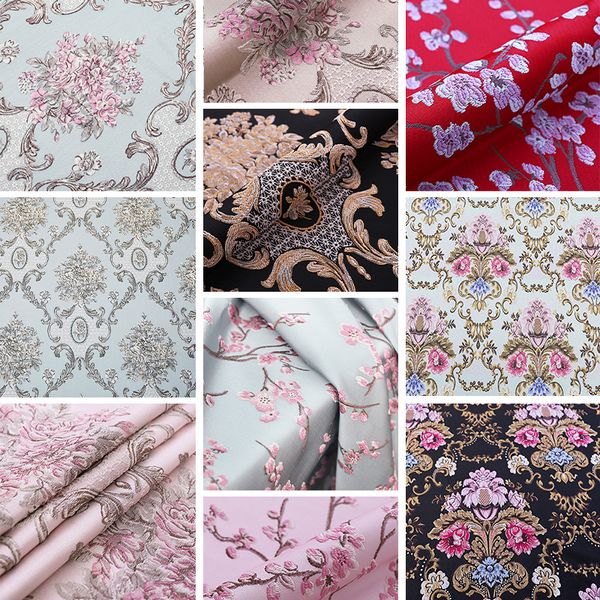 Tessuto e cucito Raso di seta Broccato Jacquard di lusso Retro stile cinese Ricamo floreale Fai da te Cheongsam Abbigliamento Kimono Abbigliamento 230727