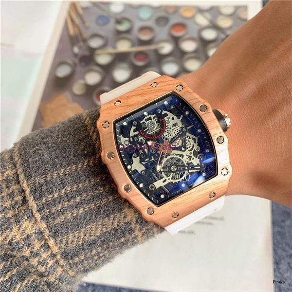 Ki Montre de Luxe Factory Quality Quartz Watches Sports Chronograph Водонепроницаемый удобный резиновый ремешок Original Clasp Super Lumin247s