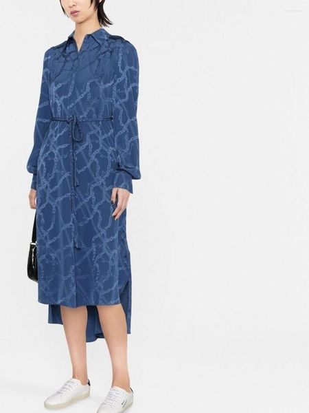 Lässige Kleider Frauen Kette Brief Drucken Asymmetrischer Saum Kleid mit Gürtel 2023 Mode Damen Umlegekragen Langarm Midi Robe