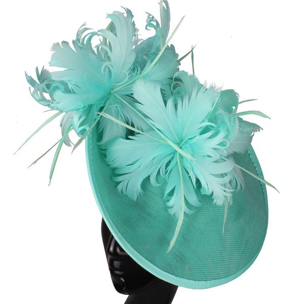 Cappelli a tesa avara 2023 Cappello da cocktail party di moda Donna Sinamay Fascinator Matrimonio Chiesa Piuma floreale Fascia per capelli 230729