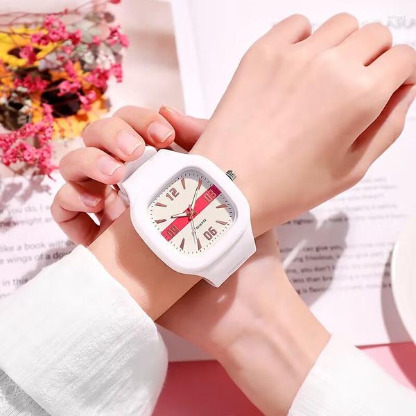 Relógios de pulso de marca combinando cores casuais estudantes universitários relógio de quartzo moda casal relógio masculino e feminino universitário destacável relógio de pulso