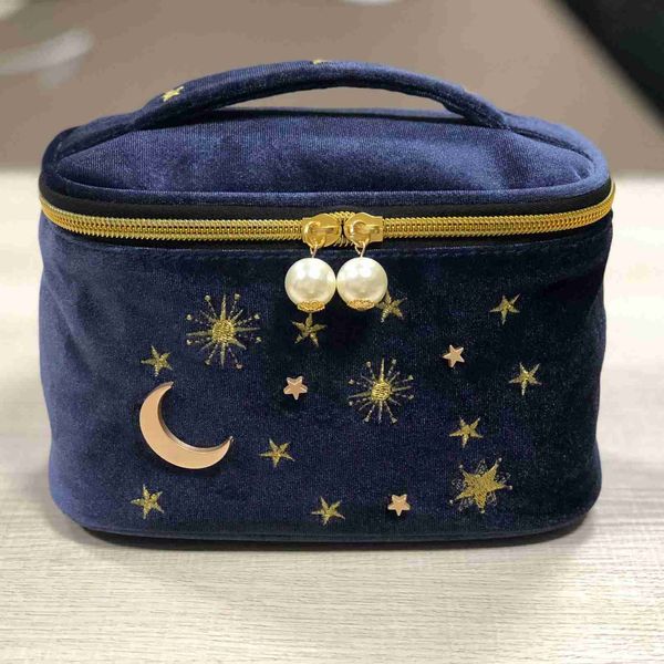 Bolsa de maquiagem de borla de veludo bordada estrela quadrada fofa grande capacidade para bolsa de armazenamento feminina 230715