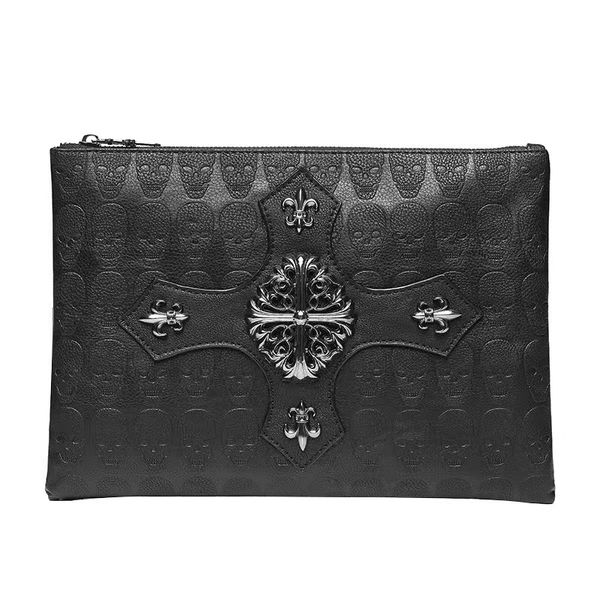 Bolsas de ombro de designers Mensageiro de luxo para homens Moda de couro macio bolsa de embreagem Metal Skull Skull Punk Elementos Envelope Bolsa Cruzada Bolsas HBP