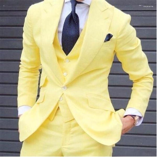 Abiti da uomo 2023 Giallo Casual Ampio risvolto con visiera da uomo per lo sposo da sposa Smoking da sposo Formale Business Slim Fit Costume Homme