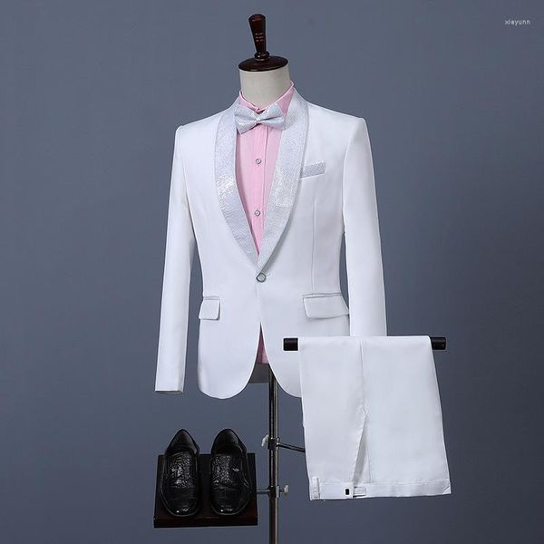 Herrenanzüge 2023 Anzug Dreiteiliger koreanischer Stil Slim White Professioneller Mann Bräutigam Kleid mit Fliege Smoking