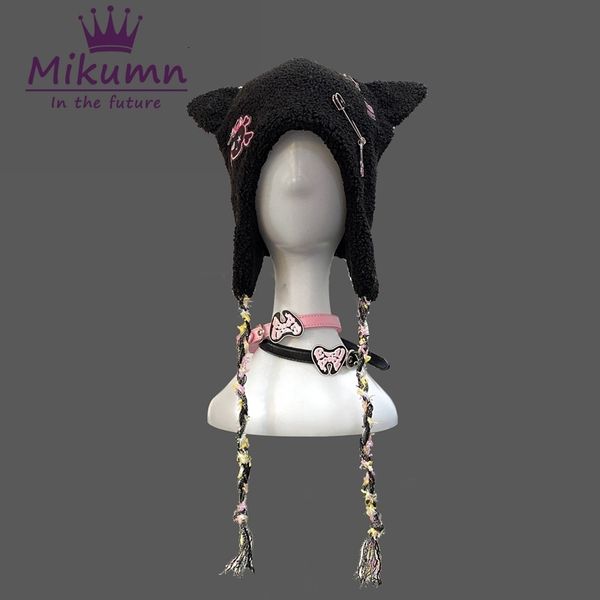 Gorro Caps Caveira Mikumn Japonês Harajuku Kawaii Preto Branco Caveira Orelhas de Gato Chapéus Para Mulheres Menina Inverno Quente Lã de Cordeiro Gorro Bonito 230729