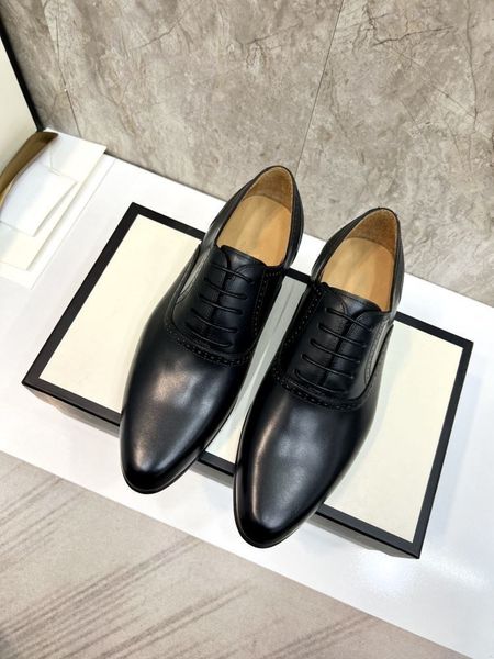 5Model Luxus italienischer Stil Herren Oxford Echtes Leder handgefertigtes Designer -Kleidungsschuhe für Männer klassisches Schnürhochzeit Bürogeschäft formelle Schuhe