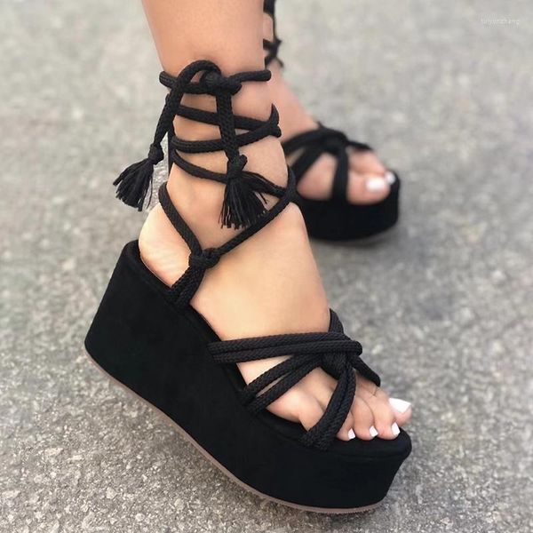 Scarpe eleganti 2023 Sandali con zeppa per le donne Fashion Cross Tied Piattaforma con lacci alla caviglia Tacchi gladiatore Sandali da spiaggia da donna