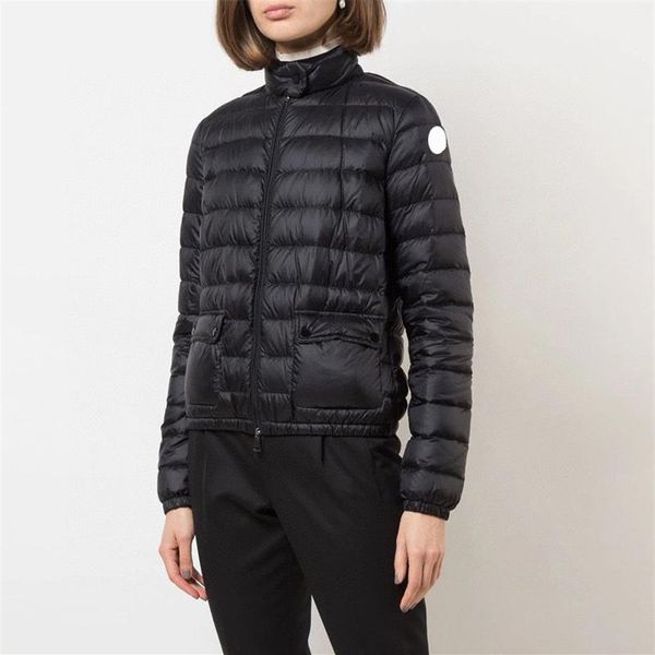 Monclair Lans Stehkragen Leichte Damen-Daunenjacken Pufferjacke mit Doppeltaschen-Design Armabzeichen Winter-Damen-Daunenjacke 2148