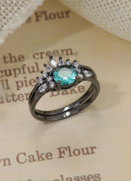 2023 Hot S925 Sterling Silver Emerald Diamond Set Ring Anello placcato oro nero da donna semplice moda in Europa e America