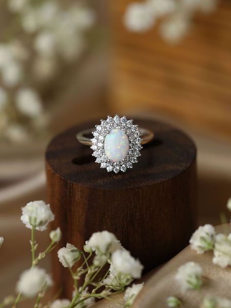 2023 Popolare anello europeo e americano S925 in argento sterling con pietra naturale e diamante con opale bianco Anello da donna