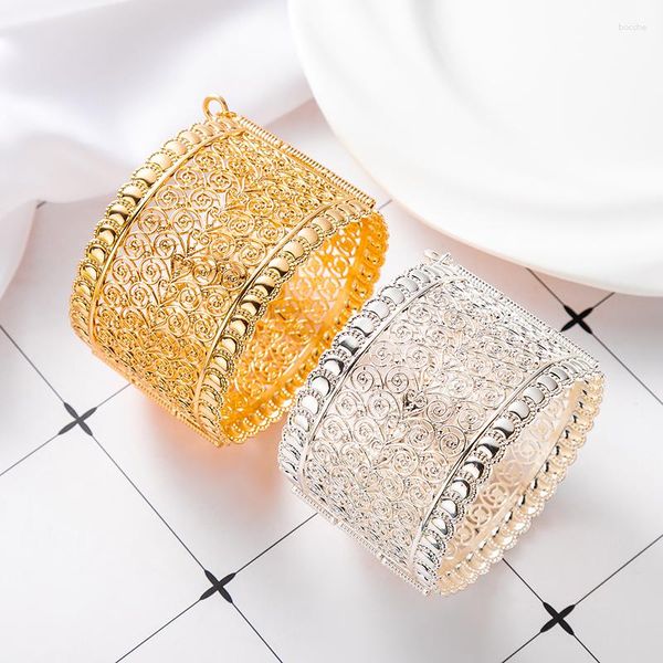 Braccialetto Arabo Gioielli placcati in oro Accessori da polso larghi di grandi dimensioni Bracciale a fiore cavo Bijou da sposa algerino in stile corte