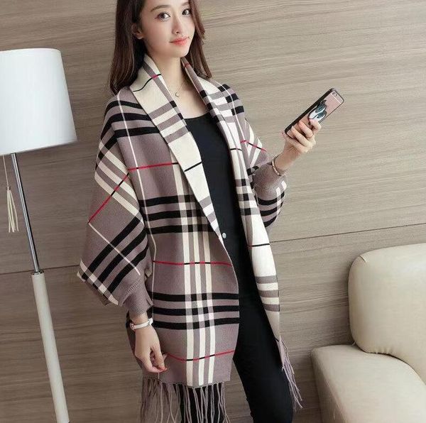 Abbigliamento firmato Maglione da donna Pull Luxury Plaid Nappa Cape Nappe di giunzione Maglioni Scialle Pashmina Cardigan Giacca pullover