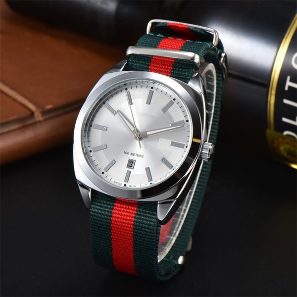 orologi da uomo di moda Montre De Luxe cinturino in nylon al quarzo auto data uomini vestono orologio di design all'ingrosso regali maschili orologio da polso