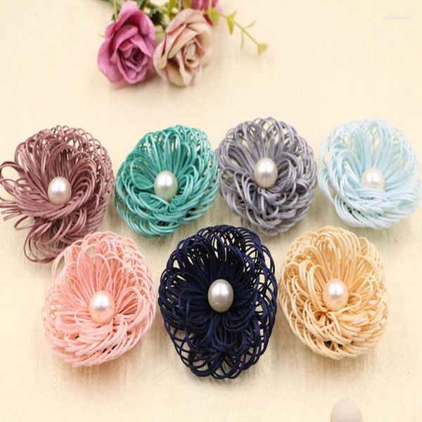 Grampos de cabelo atacado 30 pçs redondo pérola núcleo couro camurça cordão 3d flores faça você mesmo meninas jóias clipe arco centro headband decoração remendo vara