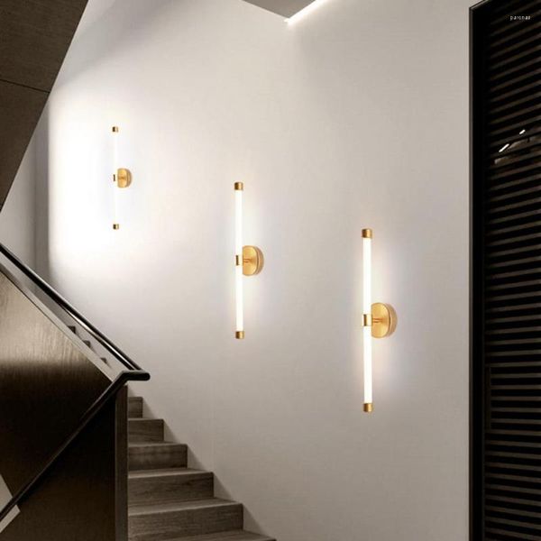 Lâmpada de parede Simples Preto Branco Moderno Luzes de LED Ampla Aplicação Alto Brilho Tipo de tubo de cima para baixo para quarto
