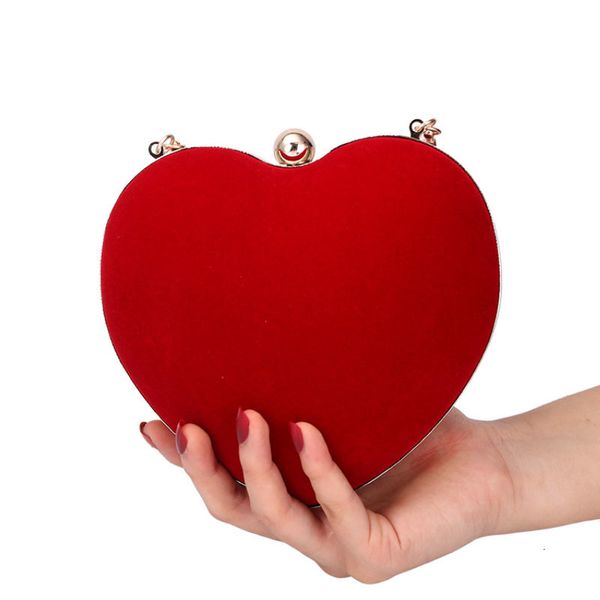 Bolsas de noite com design de coração vermelho bolsa feminina pequena bolsa de ouro veludo para festa de casamento bolsa feminina 230729