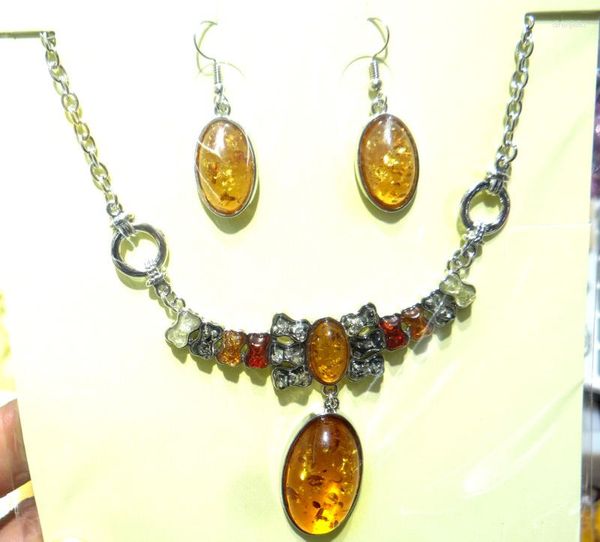 Collane con ciondolo all'ingrosso Natural Precious Modernist TEARDROP GOLDEN HONEY PRESSED AMBERS COLLANA Creazione di gioielli Orecchino 1 set A7