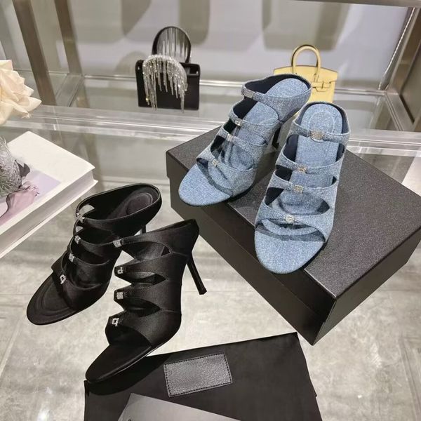 Pantofole da Donna con Tacco Alto e Fondo in Vera Pelle Punta Aperta Bocca di Pesce Quattro Cintura con Fibbia di Diamanti Sandali in Denim di Raso 10,5 Cm Mostra Scarpe da Sposa per Feste