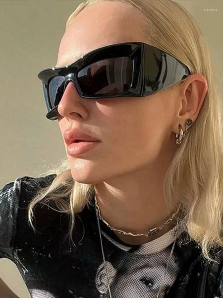 Güneş Gözlüğü Büyük Boy Düz Top Çerçeve Steampunk Kişilik Kadın Erkekler Modeli Hip Hop Binicilik Spor Güneş Gözlükleri Gafas de Sol Mujer