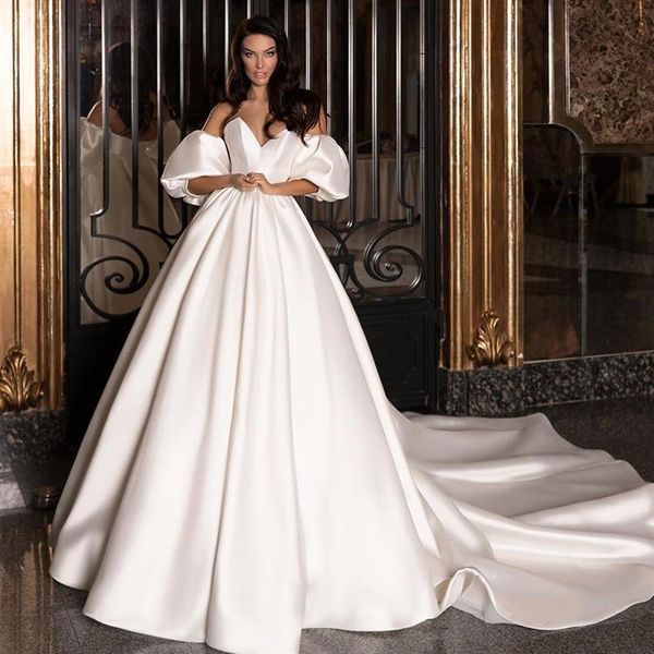 Abiti da sposa eleganti a maniche corte con scollo a V Abiti da sposa Sweep Train Satin robe de mariee285U