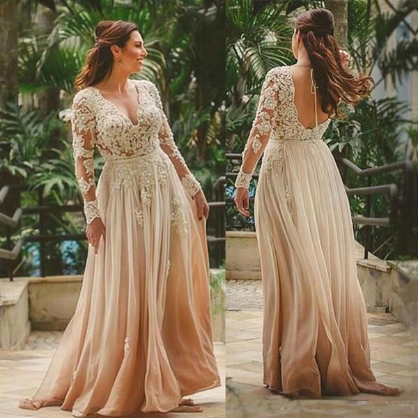 Beauté Champagne Boho Plage Robes De Mariée Sexy Col En V Profond Manches Longues Dos Nu Plancher Long Pays Jardin Robe De Mariée Plus Size307G