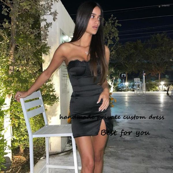 Partykleider, schwarze Spitze, herzförmiger Kurz-Cocktail-Mono-Satin, seitlich geteilt, figurbetontes Abendkleid, Sommer, Strand, Nachtclub